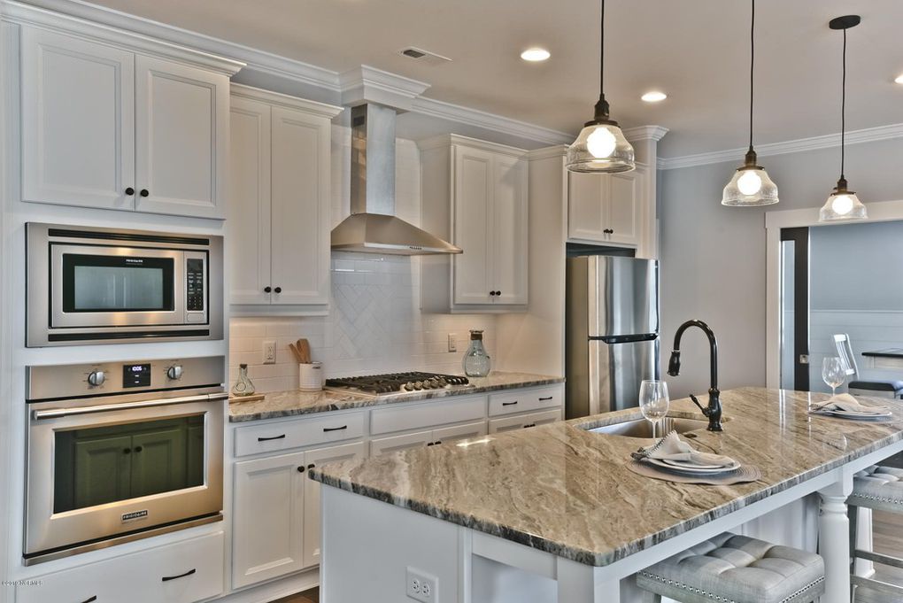 Kitchen 4